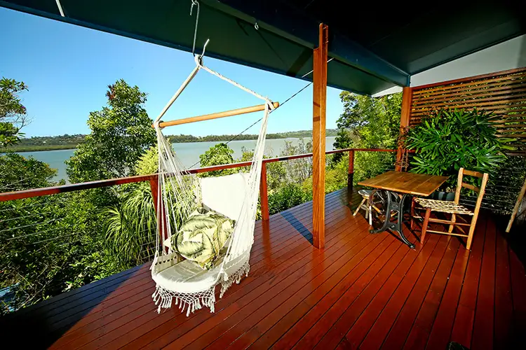 136 Broadwater Esplanade, Bilambil Heights NSW 2486