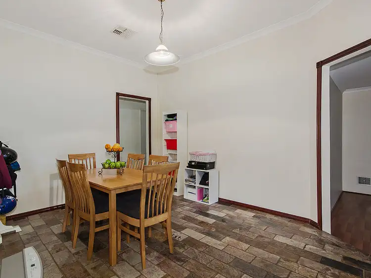 Sixth view of Homely house listing, 42 Judges Gardens, Leda WA 6170