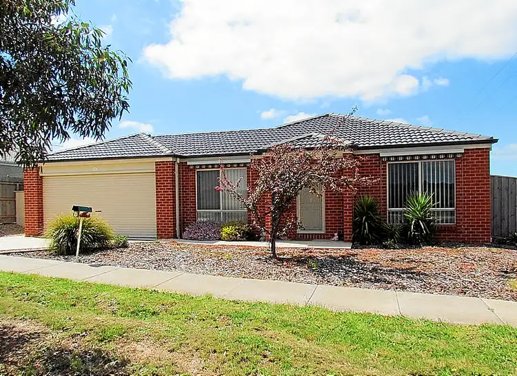 4 Hogan Road, Ballan VIC 3342
