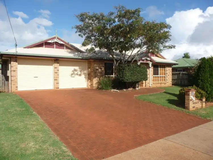 460 Hume Street, Middle Ridge QLD 4350