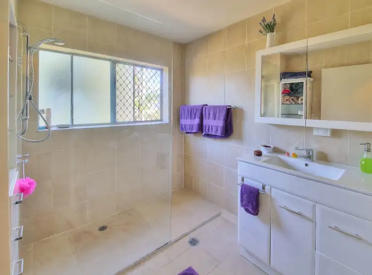 Fifth view of Homely unit listing, 2/19 Clara Street, Annerley QLD 4103