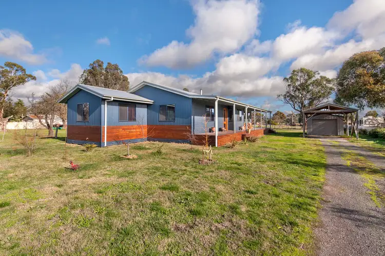 12 West Street, Clunes VIC 3370