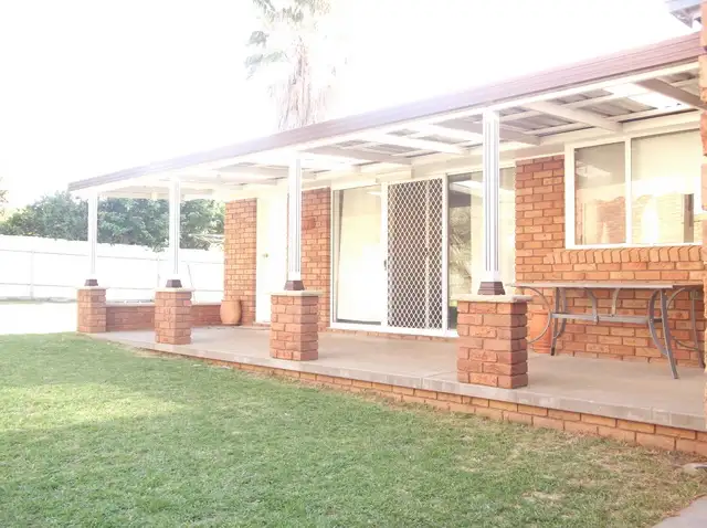 Fifth view of Homely house listing, 4 Werona Place, Parkes NSW 2870