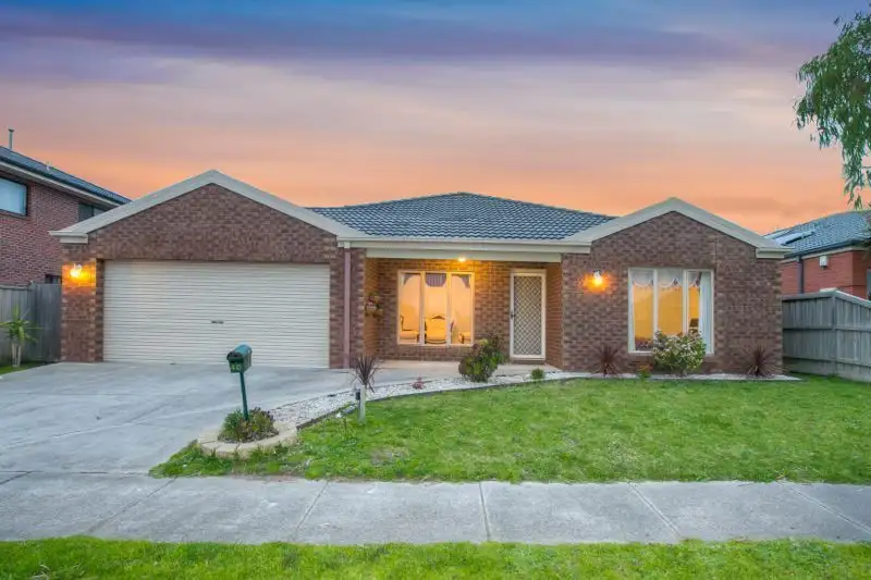 Main view of Homely house listing, 40 Yorkshire Drive, Cranbourne North VIC 3977