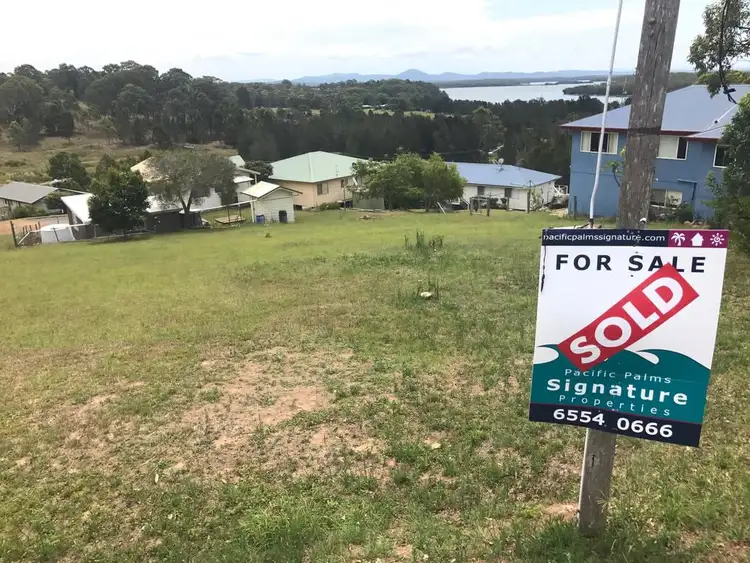 51 Moorooba Road, Coomba Park NSW 2428