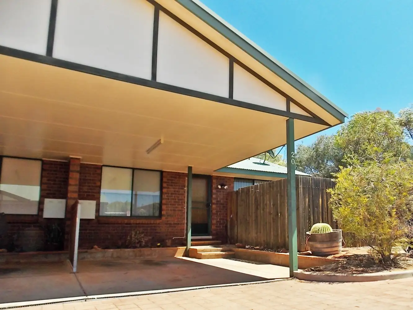 Main view of Homely unit listing, 20/6 Caterpillar Court, Desert Springs NT 870
