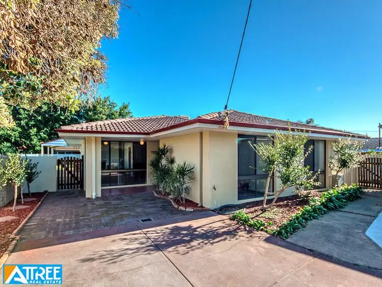 Second view of Homely house listing, 10 Sloan Court, Thornlie WA 6108