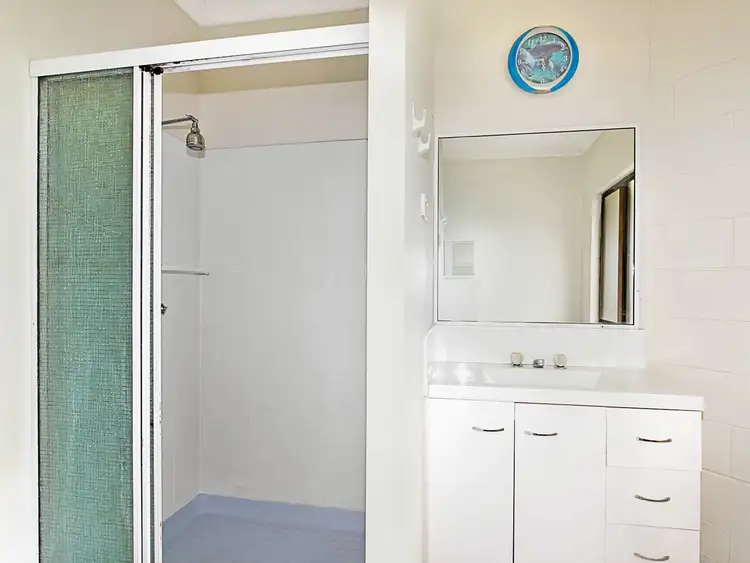 Sixth view of Homely house listing, 16 Kilcora Street, Mount Low QLD 4818