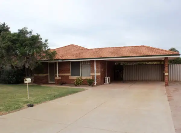 23 Oceanside Drive, Wandina WA 6530