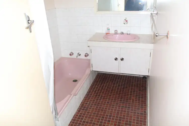 Fifth view of Homely semi-detached listing, 279B Armadale Road, Kewdale WA 6105