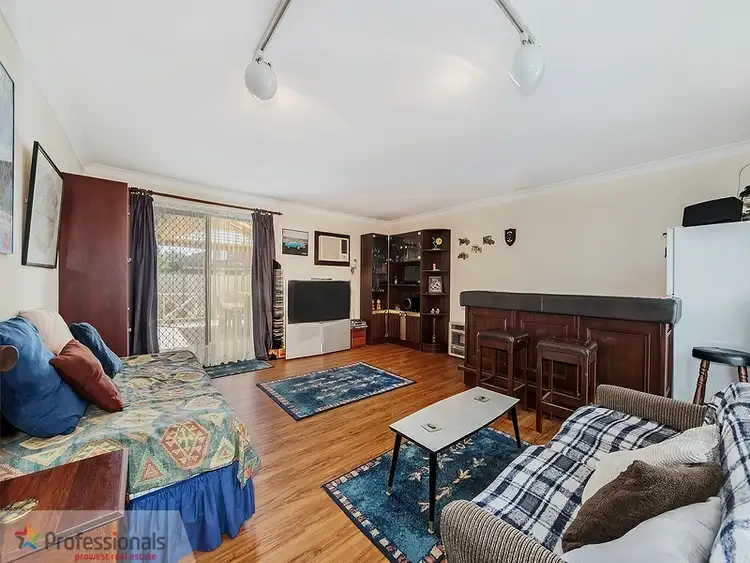 Second view of Homely house listing, 19 Vellgrove Avenue, Parkwood WA 6147