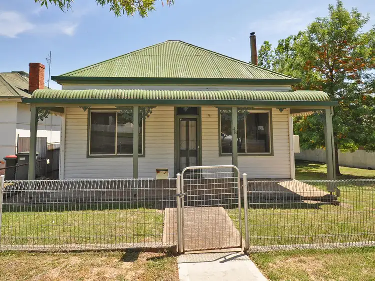 48 Belmore Street, Junee NSW 2663