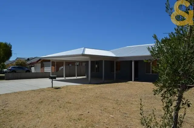 29 Elswick Street, Safety Bay WA 6169