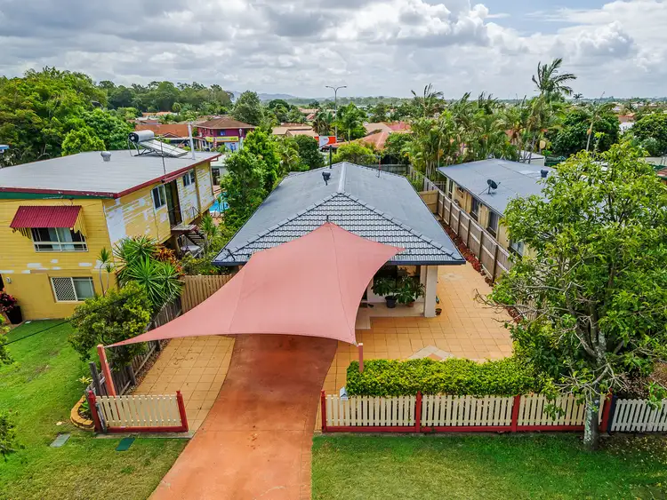 152 Paradise Parade, Paradise Point QLD 4216