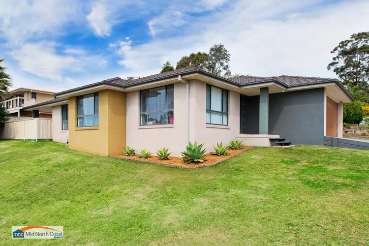 2 Rainbow Beach Dr, Bonny Hills NSW 2445