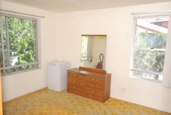 Fifth view of Homely unit listing, 6/8 Nyrang Ave, Palm Beach QLD 4221