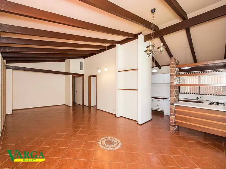 Fifth view of Homely house listing, 4 Cambus Court, Riverton WA 6148
