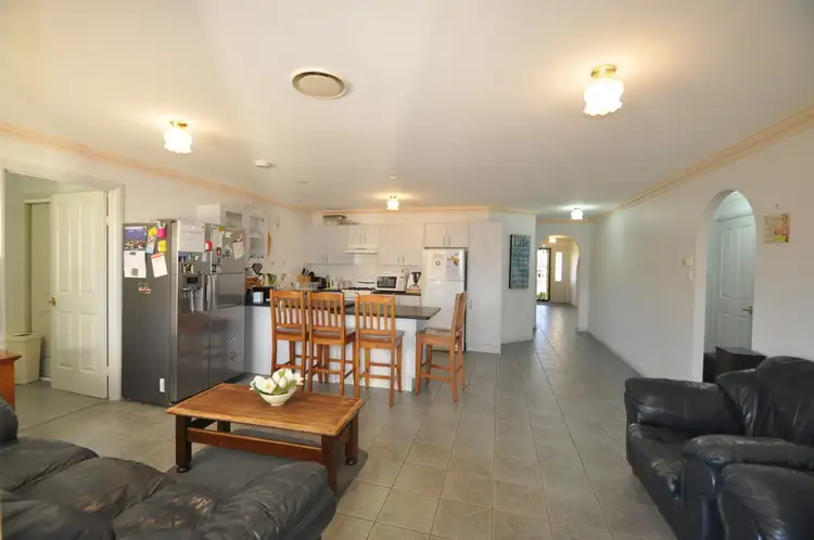 Fourth view of Homely house listing, 18 Paradise Place, Goulburn NSW 2580