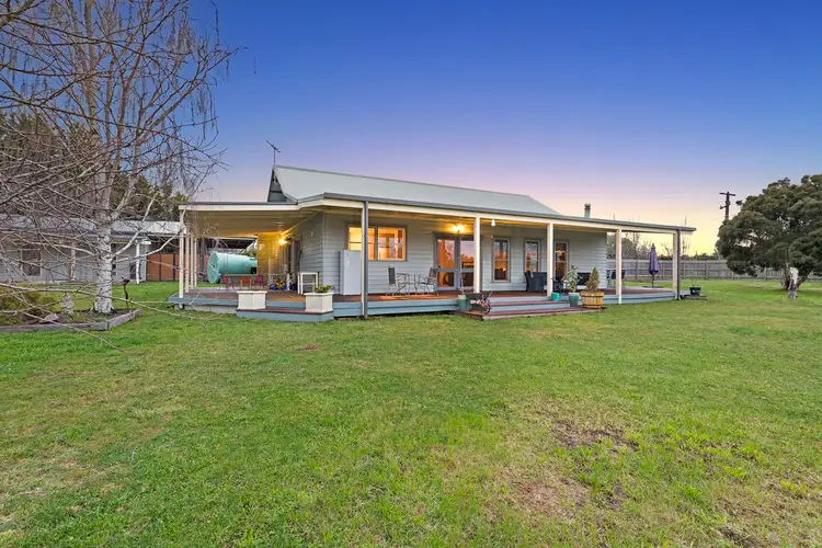 3 Bloomfield Road, Gisborne VIC 3437