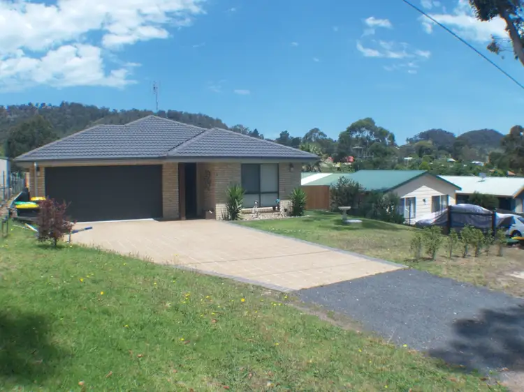 2 Eden St, Wolumla NSW 2550