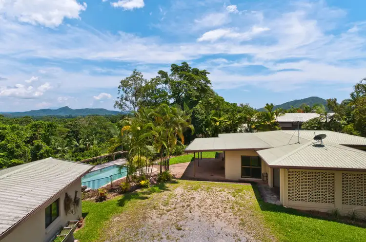 10 Coral Sea Drive, Mossman QLD 4873