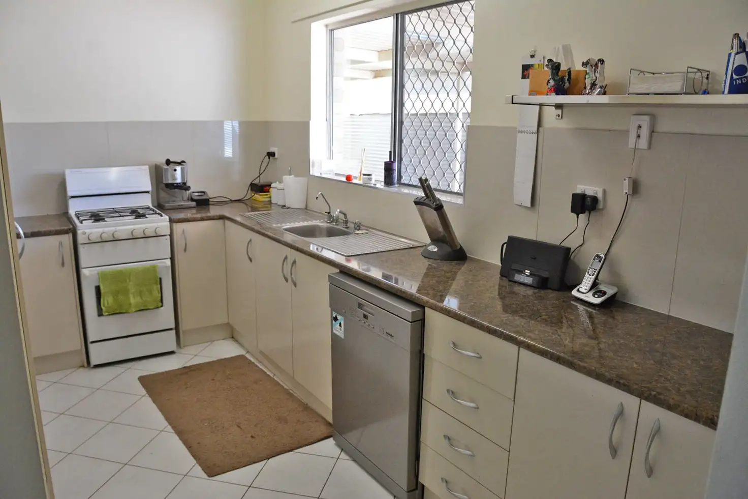Main view of Homely house listing, 1 Crown Court, Alice Springs NT 870