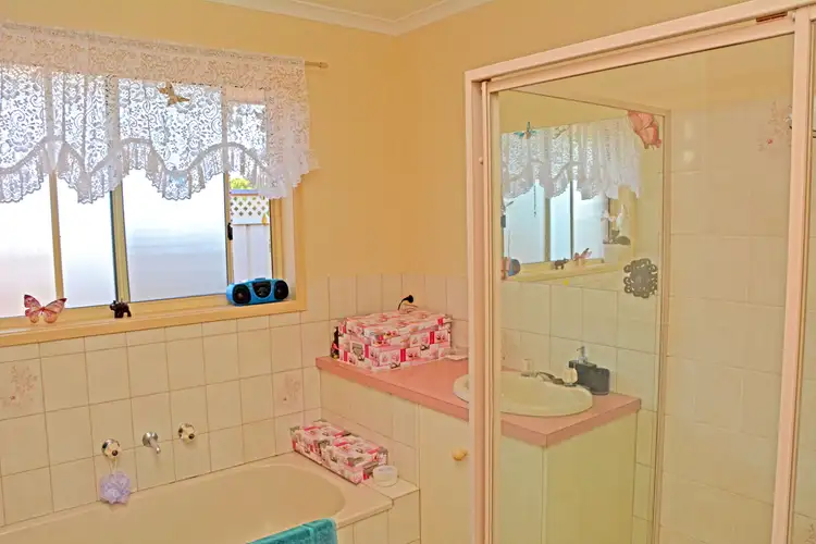 Fifth view of Homely unit listing, Unit 1/465 Walnut Avenue, Mildura VIC 3500