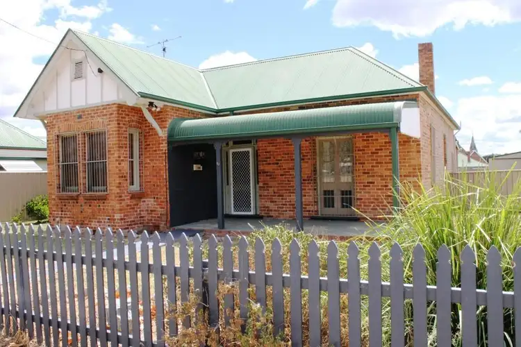 32 Henderson Street, Inverell NSW 2360