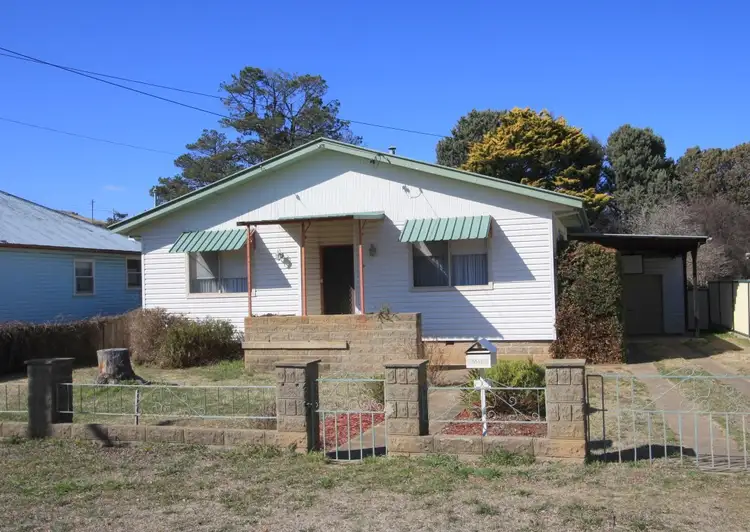 16 Egan Street, Cooma NSW 2630