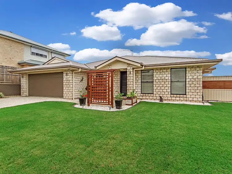 Second view of Homely house listing, 6 CRAKE PLACE, Mango Hill QLD 4509