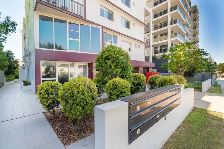 Main view of Homely unit listing, 20/8 Bunton Street, Scarborough QLD 4020