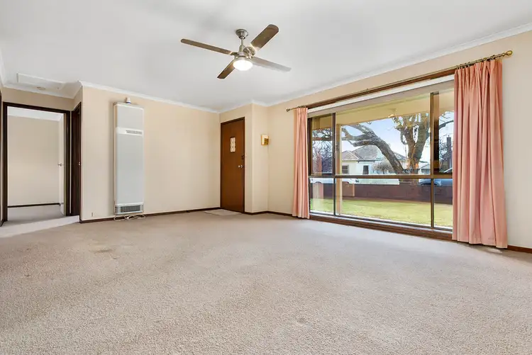 Sixth view of Homely unit listing, 1/11 Edgecombe Street, Kyneton VIC 3444