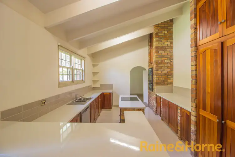 Fifth view of Homely house listing, 10 DALE CLOSE, Jewells NSW 2280