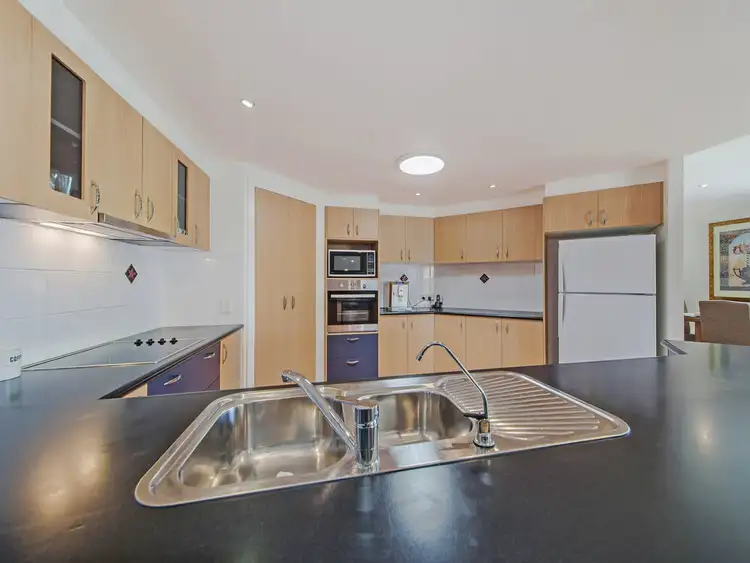 Sixth view of Homely house listing, 4 Aphrodite Court, Cleveland QLD 4163