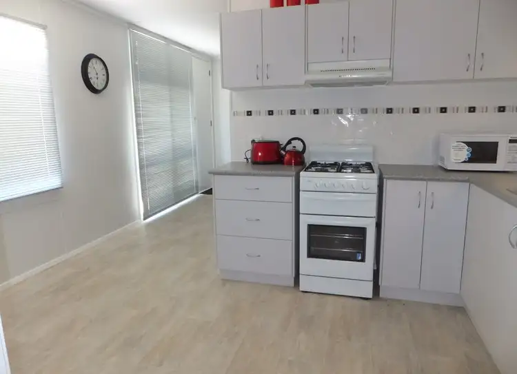 Fourth view of Homely house listing, 31 Reynolds Street, Hopetoun WA 6348