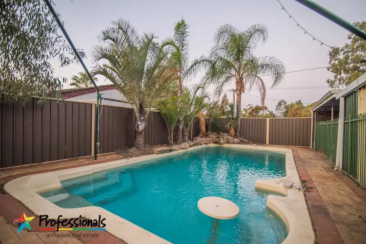 47 Banksia Road, Camillo WA 6111