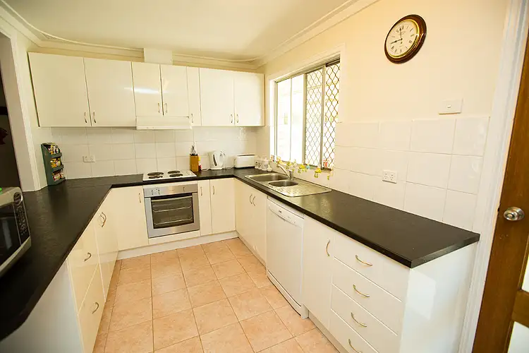 88 Ainsworth Street, Wonthella WA 6530