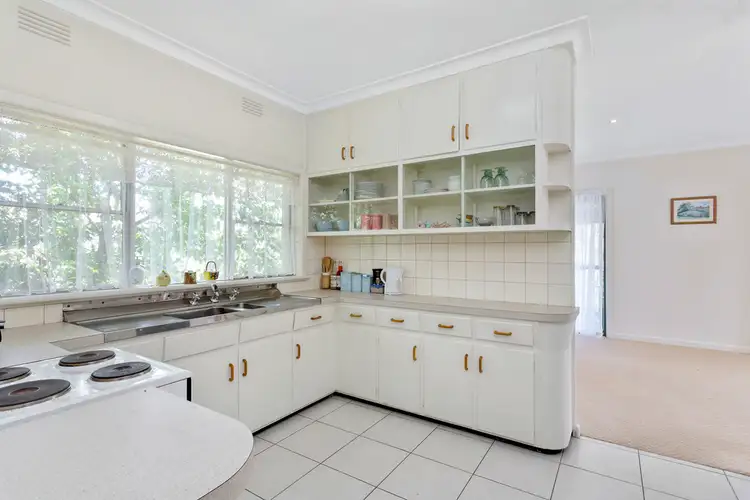 Sixth view of Homely house listing, 4 Queen Elizabeth Drive, Tallangatta VIC 3700