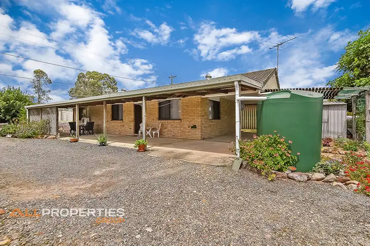 95 Middle Road, Hillcrest QLD 4118