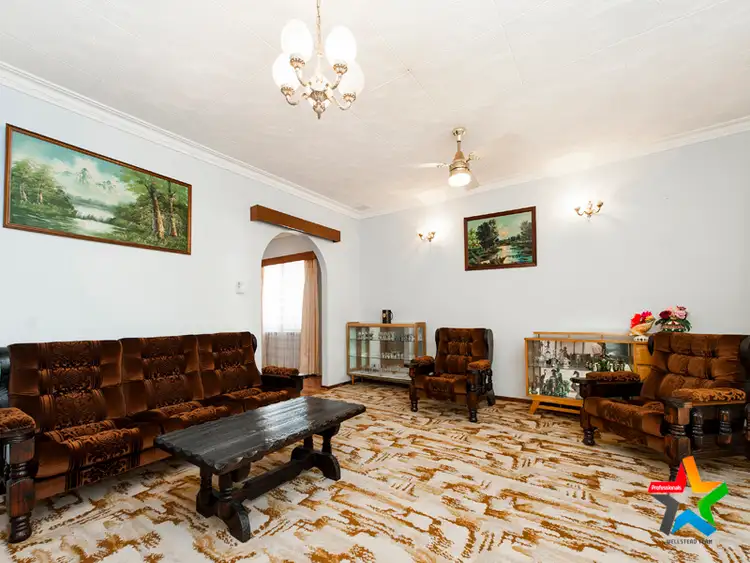 Second view of Homely house listing, 4 Hobley Place, Eden Hill WA 6054