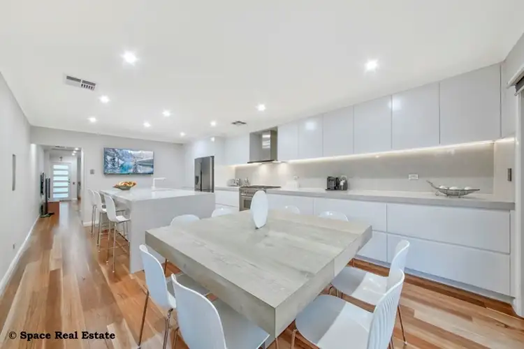 181 Waterworth Drive, Mount Annan NSW 2567