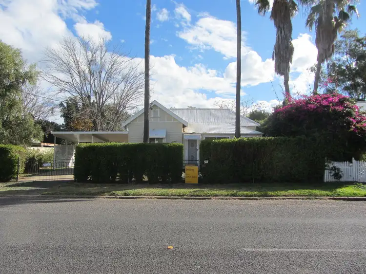 21 Belgravia Street, Moree NSW 2400