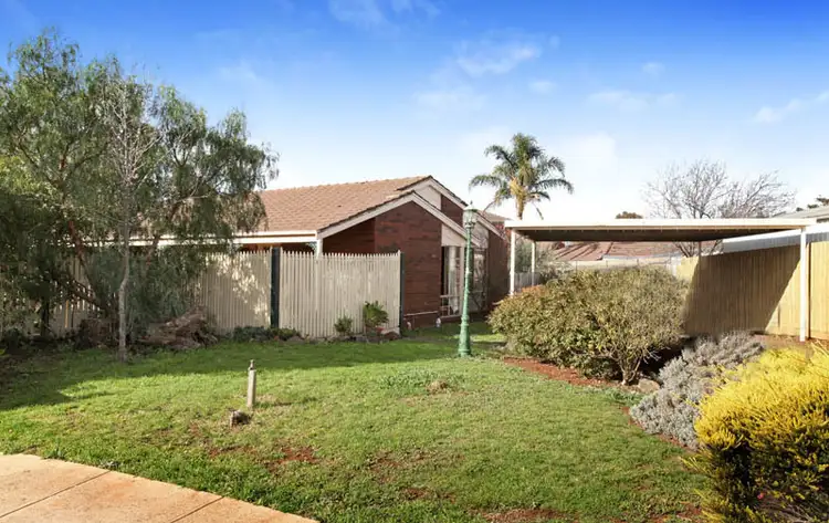 5 Oorindi Close, Kurunjang VIC 3337