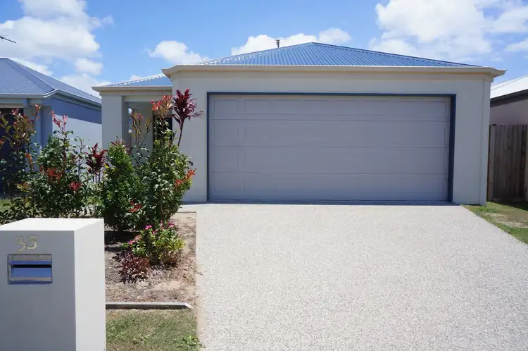 35 Scarborough Circuit, Blacks Beach QLD 4740