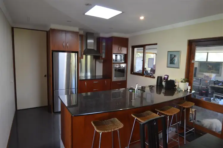 28 Batavia Place, Kallaroo WA 6025