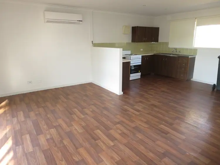 Second view of Homely house listing, 5 Lorikeet Crt, Murray Bridge SA 5253