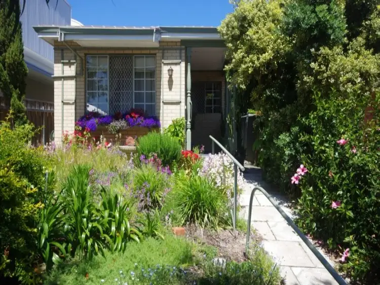 25 Boreham Street, Cottesloe WA 6011