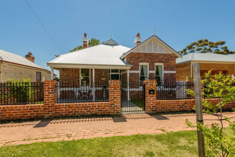 80 Terrace Road, Guildford WA 6055