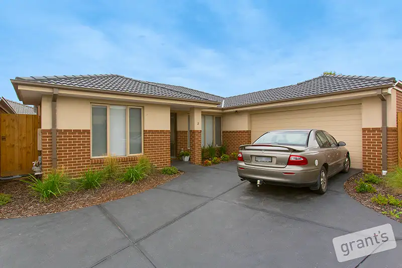 Main view of Homely house listing, 2/12-14 Rosslare Place, Cranbourne VIC 3977