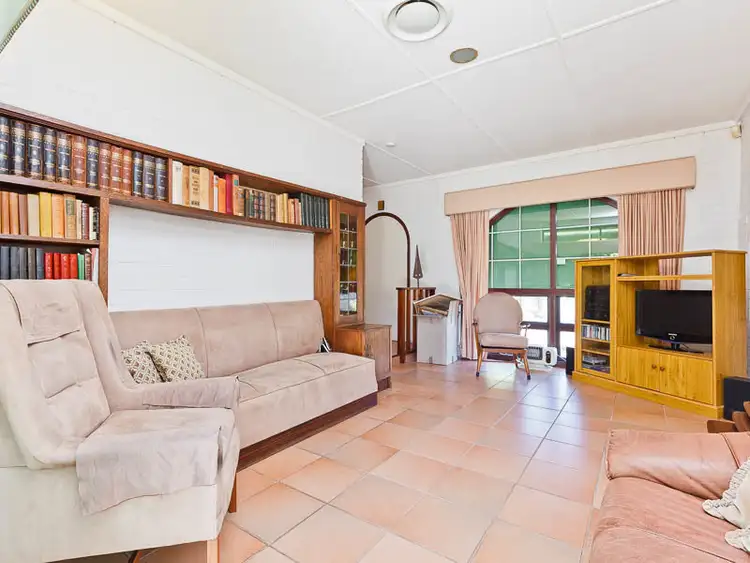 Fifth view of Homely house listing, 10 Fawcett Way, Warwick WA 6024
